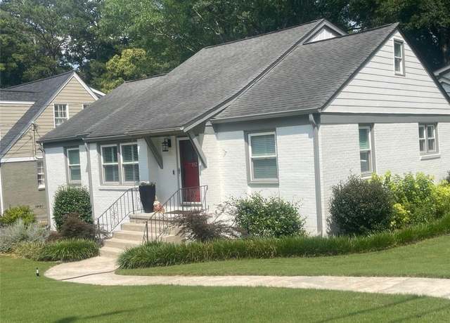 Property at 102 Mockingbird Ln, Decatur, GA 30030, 4 beds, 2.5 baths