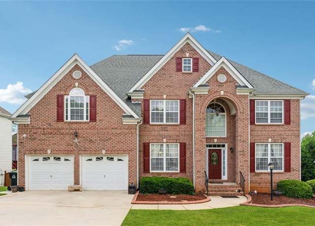 Property at 2372 Wilshire Way, Douglasville, GA 30135, 5 beds, 3.5 baths