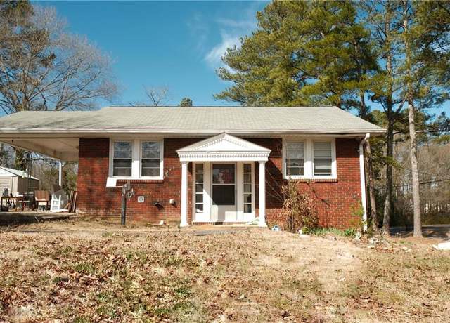 Property at 3008 Garden Lakes Blvd, Rome, GA 30165, 3 beds, 2 baths