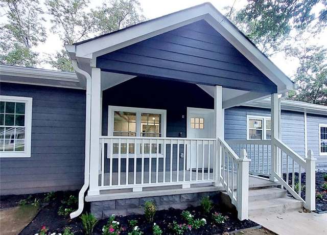 Property at 5746 Salem Rd, Covington, GA 30016, 4 beds, 2.5 baths