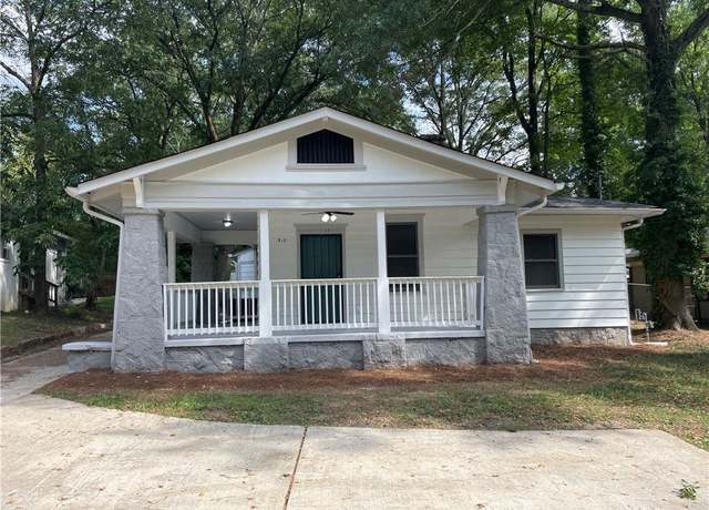 Property at 916 Cascade Rd SW, Atlanta, GA 30311, 3 beds, 2 baths