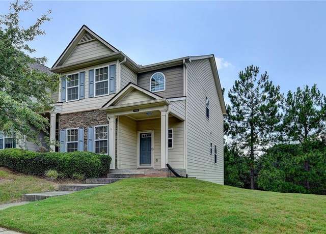 Property at 2458 Suwanee Pointe Dr, Lawrenceville, GA 30043, 4 beds, 2.5 baths