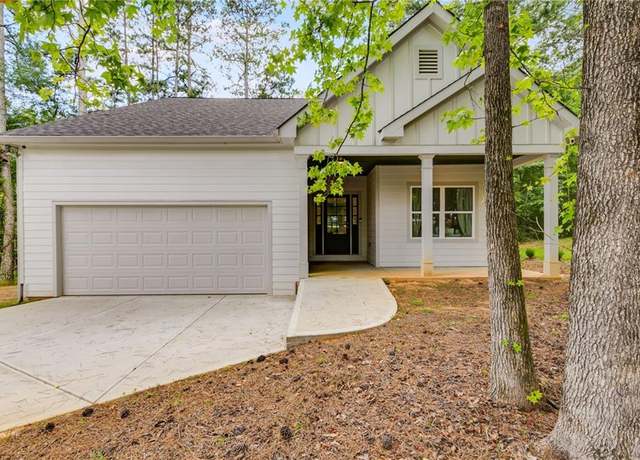 Property at 3350 Villa Ln, Douglasville, GA 30135, 3 beds, 3 baths