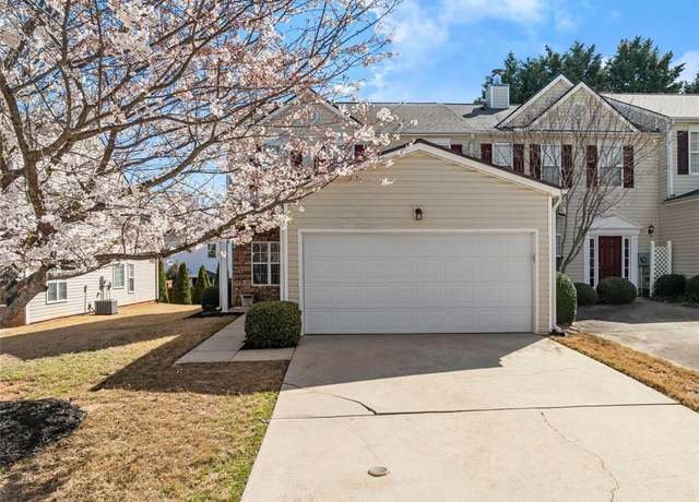 Property at 5028 Timber Hills Dr, Oakwood, GA 30566, 3 beds, 2.5 baths
