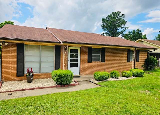 Property at 3027 Lansing Ave, Columbus, GA 31907, 3 beds, 2 baths