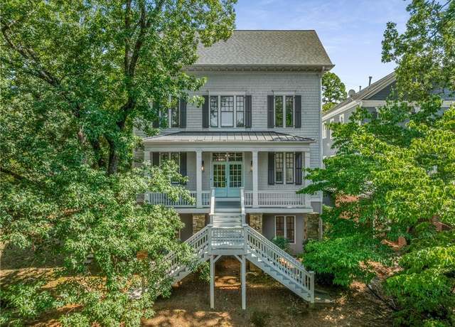 Property at 1558 Ridenour Pkwy NW, Kennesaw, GA 30152, 5 beds, 4.5 baths