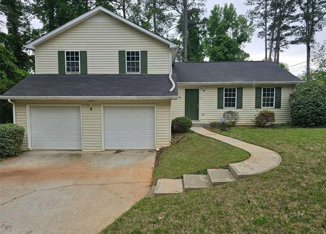 Property at 6733 Jojanne Ln, Lithonia, GA 30038, 3 beds, 2.5 baths
