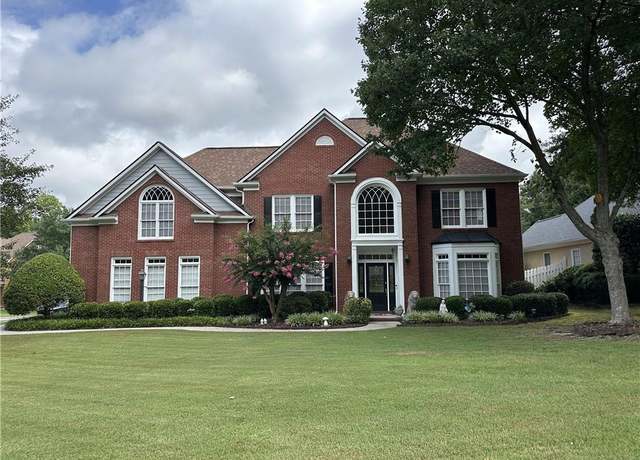 Property at 9305 Heatherton Walk, Duluth, GA 30097, 5 beds, 3 baths