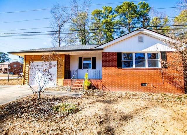 Property at 6531 Temple St, Lithia Springs, GA 30122, 3 beds, 1 bath