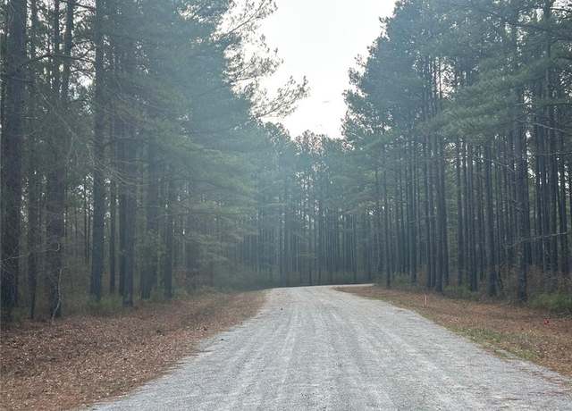 Property at 125 Riversong Rd, Carrollton, GA 30117