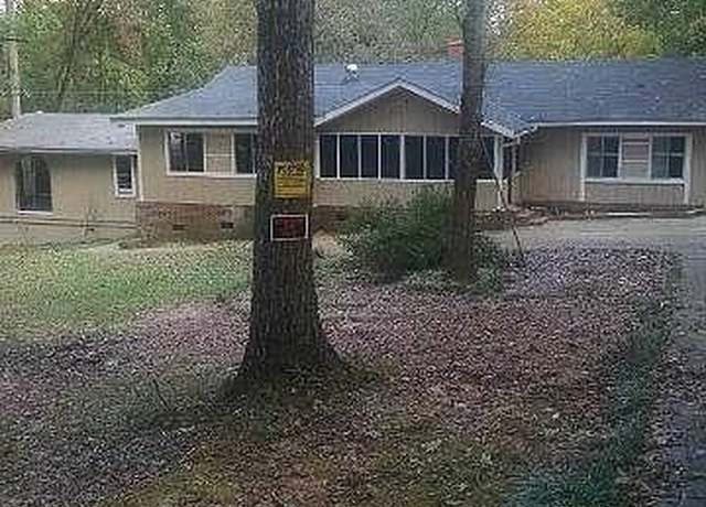 Property at 40 Burma Rd, Mcdonough, GA 30252, 4 beds, 2 baths