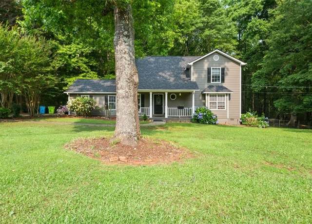 Property at 135 Dunwick Ln, Mcdonough, GA 30253, 4 beds, 2.5 baths
