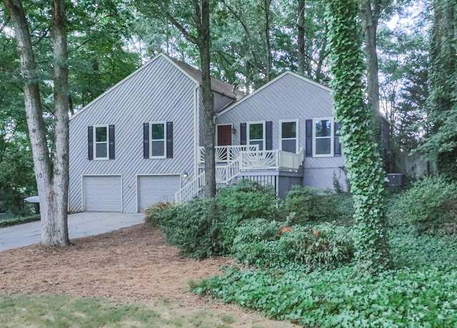 Property at 110 Pioneer Dr, Woodstock, GA 30188, 3 beds, 2.5 baths
