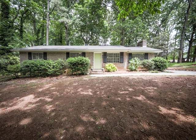 Property at 5666 Goldfield Dr, Acworth, GA 30102, 3 beds, 2 baths