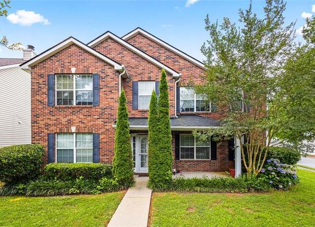 Property at 6684 Crane Ave, Fairburn, GA 30213, 5 beds, 3 baths