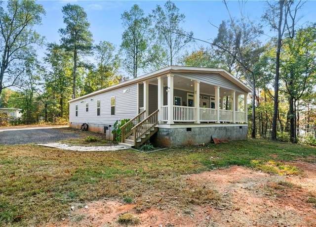 Property at 893 Fire Tower Rd NE, Rome, GA 30161, 3 beds, 2 baths