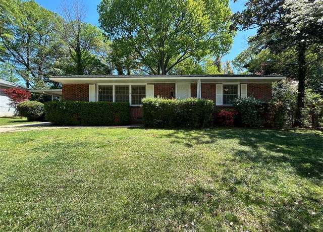 Property at 779 Casplan St SW, Atlanta, GA 30310, 3 beds, 1.5 baths