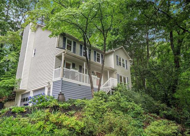 Property at 507 Spring Creek Way NE, Marietta, GA 30068, 5 beds, 3.5 baths