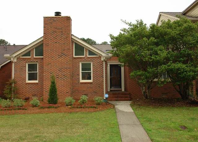 Property at 4631 Calumet Cir, Duluth, GA 30096, 2 beds, 2 baths