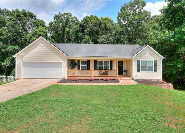 Property at 918 Creekside Way, Monroe, GA 30656, 3 beds, 2 baths