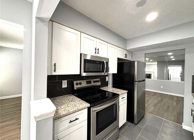 Property at 1502 Huntingdon Chase, Atlanta, GA 30350, 2 beds, 2 baths