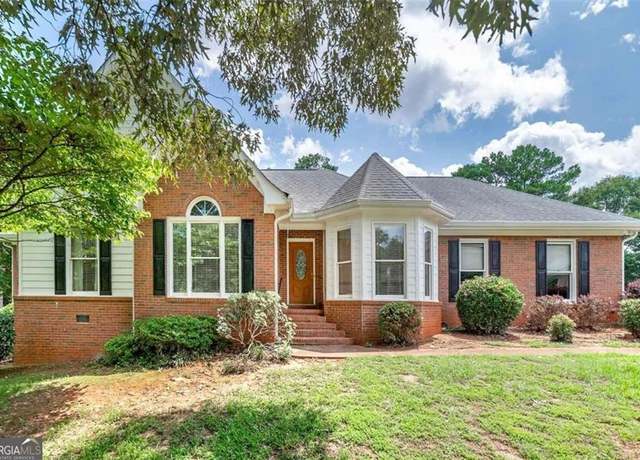 Property at 98 Country Acres Ct, Mcdonough, GA 30253, 3 beds, 2 baths