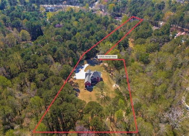 Property at 671 Ellison Rd, Tyrone, GA 30290, 4 beds, 3.5 baths