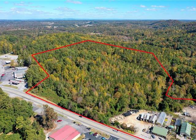 Property at 22 +/- Merchants Dr, Dallas, GA 30132, 3 beds, 2 baths