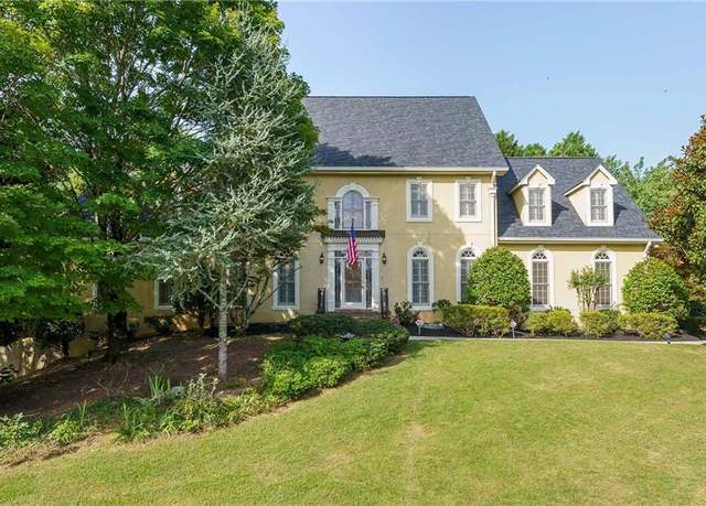Property at 1357 Baniff Ct, Snellville, GA 30078, 5 beds, 4.5 baths