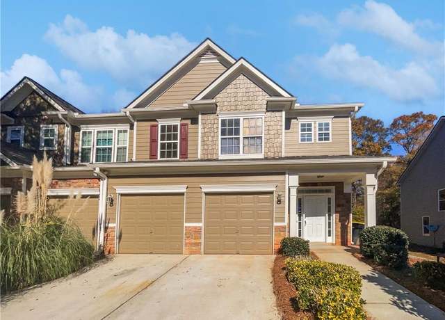 Property at 27 Tahoe Dr, Newnan, GA 30263, 3 beds, 2.5 baths