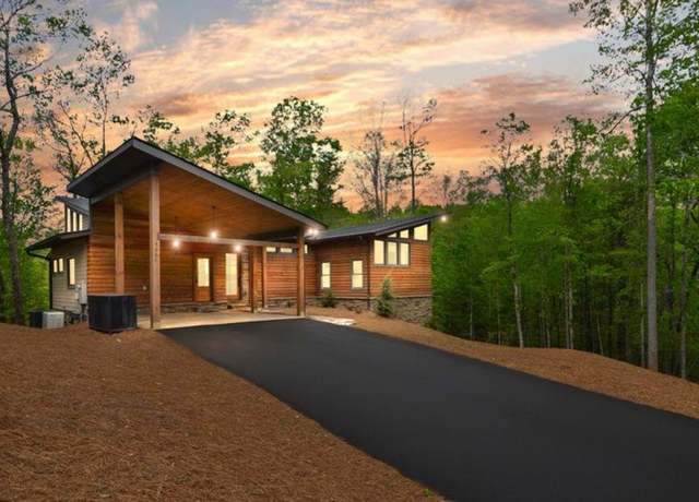 Property at 466 E Watersong Blf, Ellijay, GA 30540, 4 beds, 4.5 baths