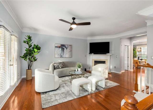 Property at 833 Charles Bank Ave SE, Atlanta, GA 30312, 3 beds, 3.5 baths