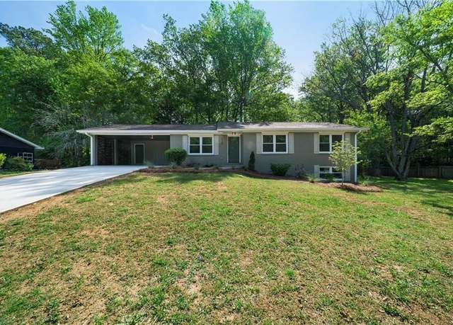 Property at 830 Lee Dr NW, Marietta, GA 30060, 3 beds, 3 baths