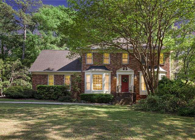Property at 5136 Wentworth Dr, Peachtree Corners, GA 30092, 4 beds, 2.5 baths