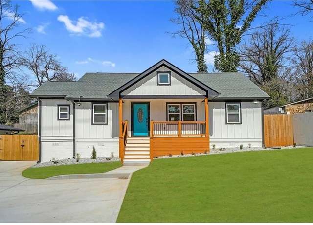 Property at 3470 Glenwood Rd, Decatur, GA 30032, 3 beds, 2 baths