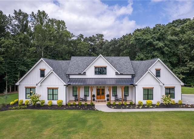 Property at 9240 Waldrip Rd, Gainesville, GA 30506, 6 beds, 4.5 baths