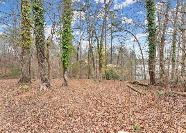 Property at 4181 Perry Dr, Gainesville, GA 30506