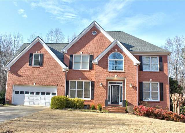 Property at 1023 Hawk Creek Trl, Lawrenceville, GA 30043, 4 beds, 2.5 baths