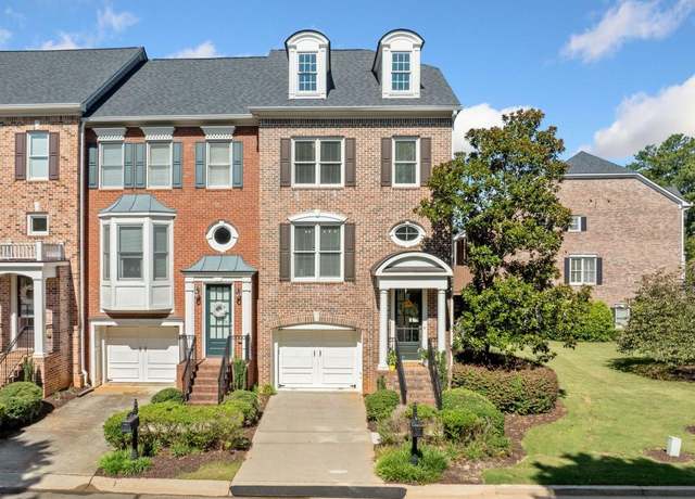 Property at 5800 Waters Edge Trl, Roswell, GA 30075, 2 beds, 2.5 baths