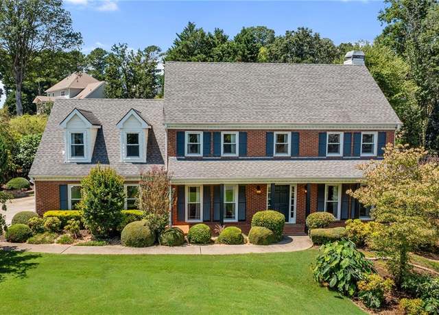 Property at 703 Mill Pond Blvd, Marietta, GA 30068, 6 beds, 3 baths
