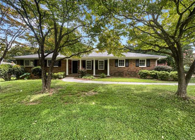 Property at 2656 Eldorado Pl, Snellville, GA 30078, 3 beds, 2 baths