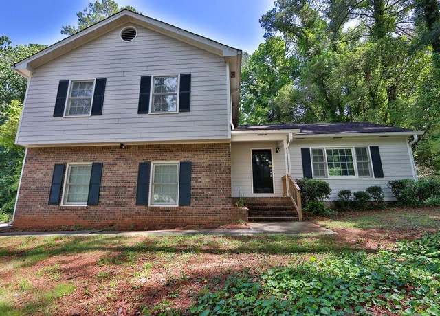 Property at 752 Roxboro Trce, Lawrenceville, GA 30044, 3 beds, 2 baths