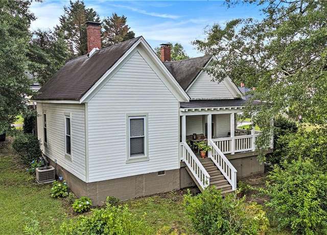Property at 2 N Broad St, Porterdale, GA 30070, 2 beds, 2 baths