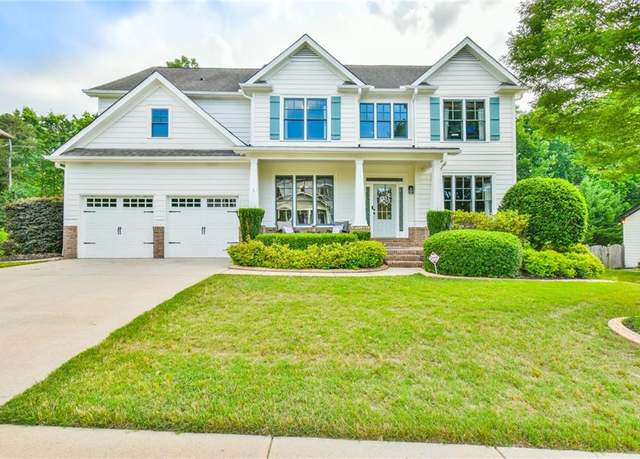 Property at 2941 Climbing Rose St, Buford, GA 30519, 6 beds, 5 baths