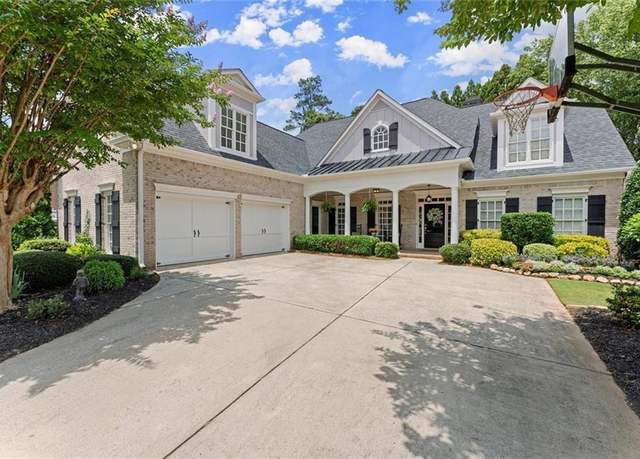 Property at 956 Kinghorn Dr NW, Kennesaw, GA 30152, 5 beds, 4.5 baths