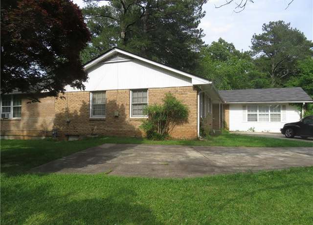 Property at 2447 Omaha Rd SW, Atlanta, GA 30331, 3 beds, 3.5 baths