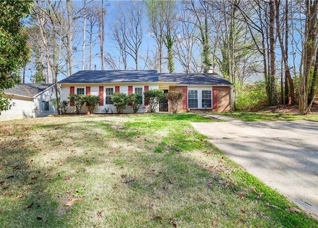 Property at 5422 Timor Trl, Lithonia, GA 30038, 3 beds, 2 baths