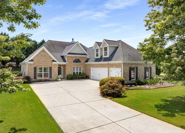 Property at 5345 Autumn Walk Ct, Cumming, GA 30041, 4 beds, 2 baths
