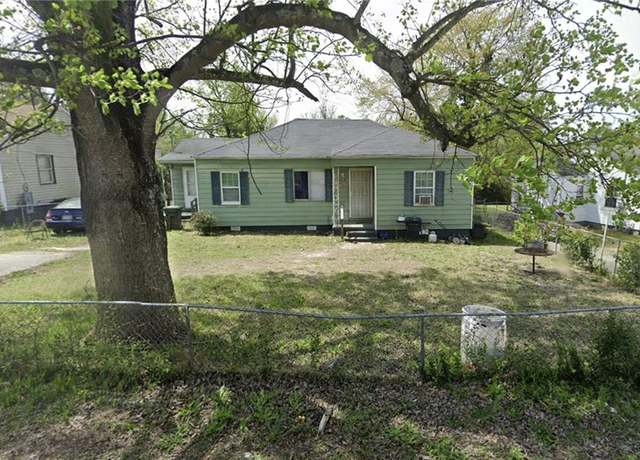 Property at 968 Quinlan Dr, Macon, GA 31206, 3 beds, 1 bath