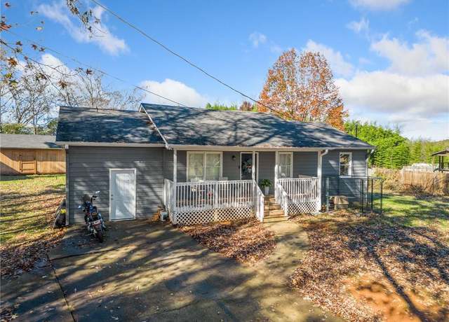 Property at 51 Jennifer Ln, Rydal, GA 30171, 3 beds, 2 baths
